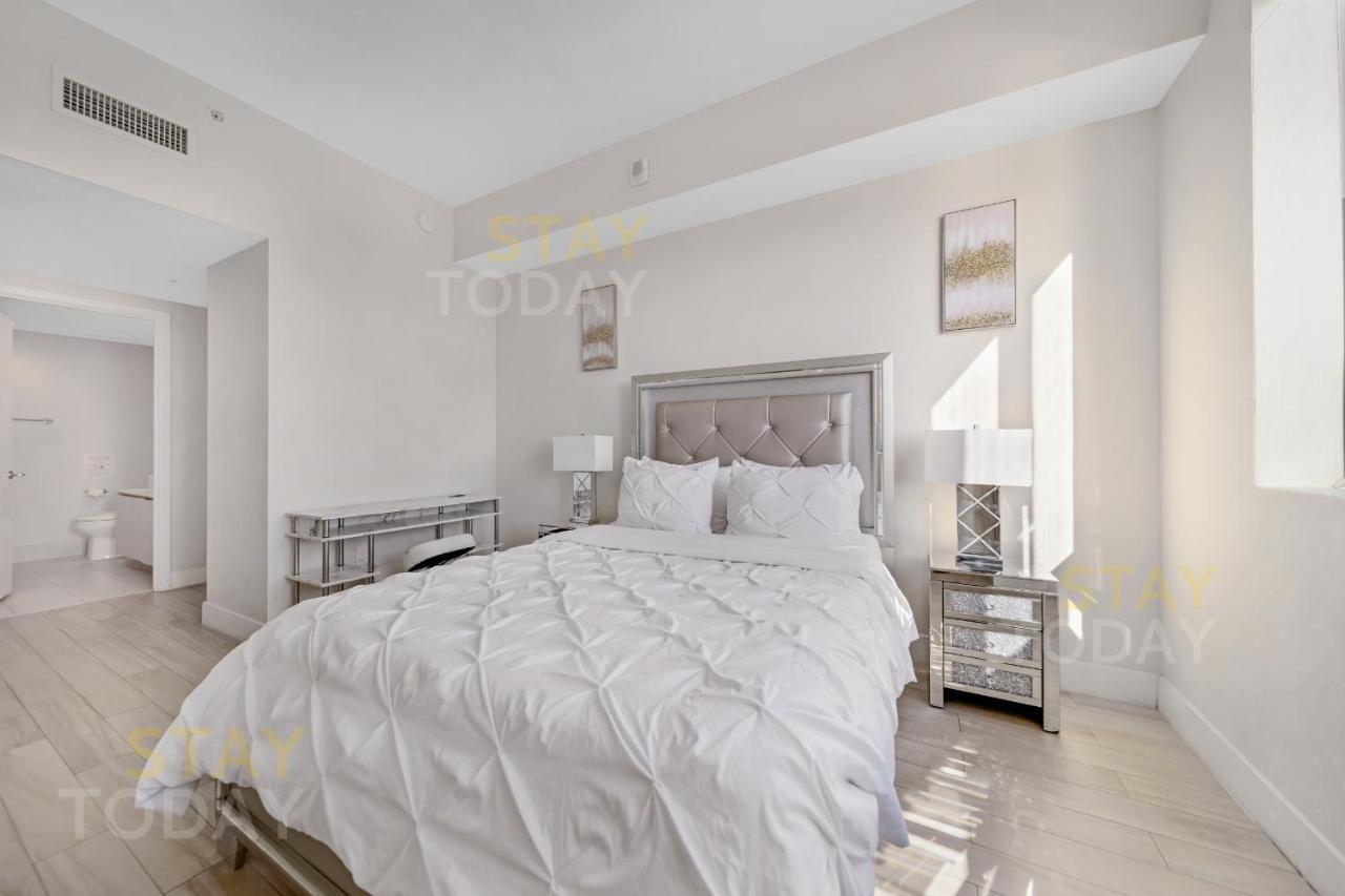 Beachwalk Resort Ph - Dream-Sky Mansion 3Dbr And 3Ba Luxury Penthouse Hallandale Beach Kültér fotó
